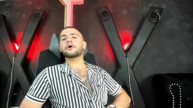 Snapshot of MaximusDick1_ chatting on 26, 9, 2025 MaximusDick1 online show from 26, 9, 2025