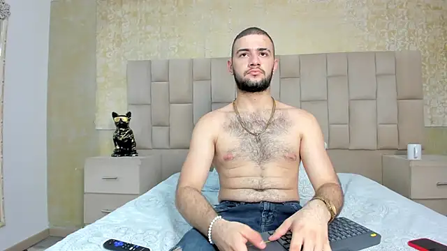 Snapshot of MaximusDick1_ chatting on 17, 10, 2025 MaximusDick1 online show from 17, 10, 2025