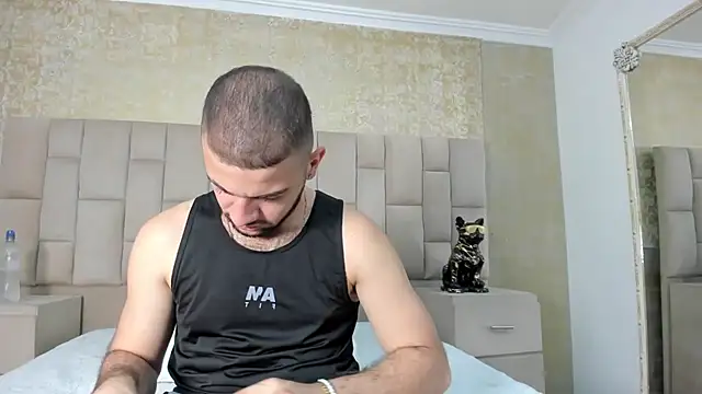 Snapshot of MaximusDick1_ chatting on 26, 10, 2025 MaximusDick1 online show from 26, 10, 2025