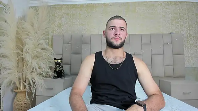 Snapshot of MaximusDick1_ chatting on 22, 12, 2025 MaximusDick1 online show from 22, 12, 2025