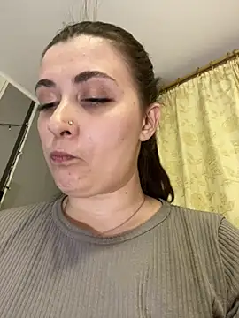 Jadelli online show from 2, 3, 2025