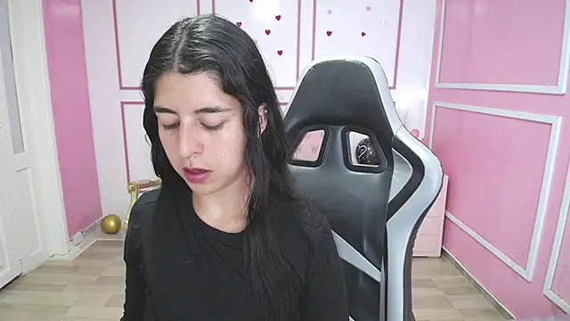 Snapshot of Bela_t_ chatting on 22, 1, 2025 Bela t online show from 22, 1, 2025