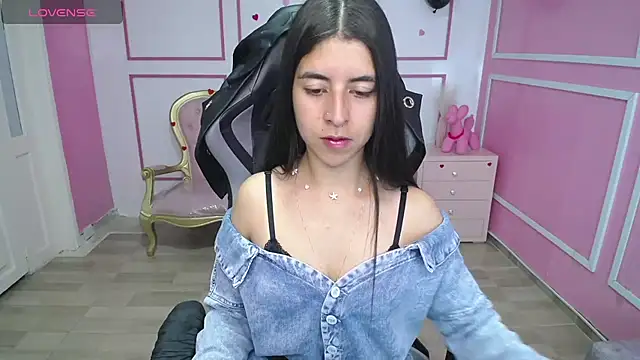 Snapshot of Bela_t_ chatting on 3, 2, 2025 Bela t online show from 3, 2, 2025