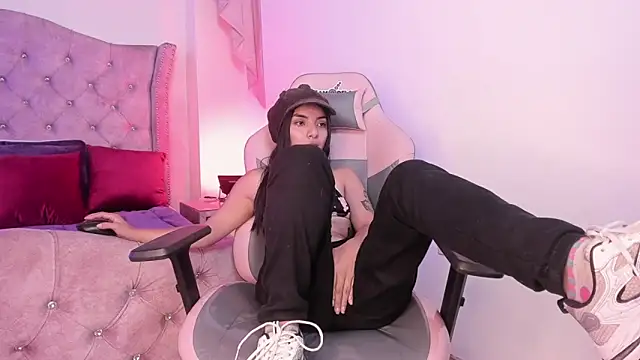 Snapshot of sofi_soft_ chatting on 11, 2, 2025 sofi soft online show from 11, 2, 2025