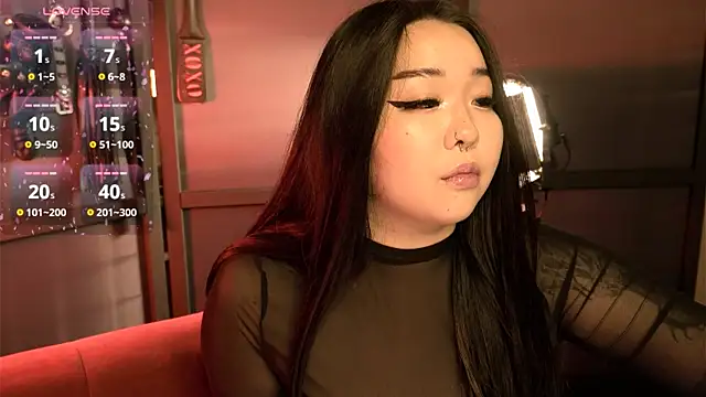 Snapshot of mei_honey_ chatting on 25, 9, 2025 mei honey  online show from 25, 9, 2025