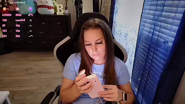 Brooklyn Bee online show from 19, 11, 2025