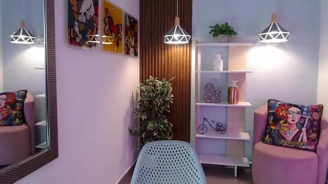 Dalila Sky online show from 15, 4, 2026