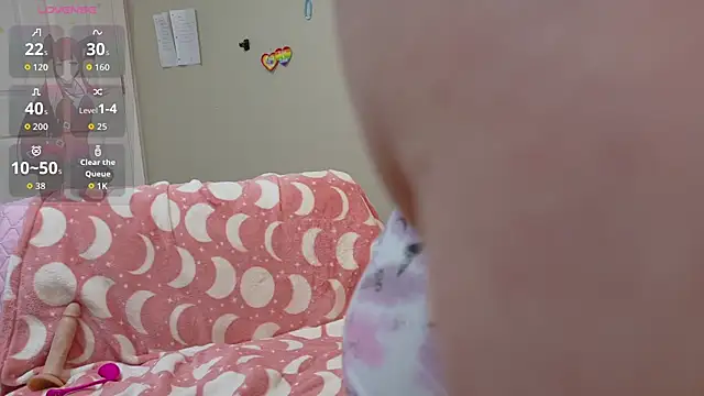 Luna1984 online show from 15, 4, 2026