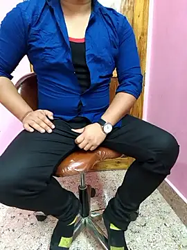 Snapshot of zon_zustin chatting on 11, 2, 2025 zon zustin online show from 11, 2, 2025