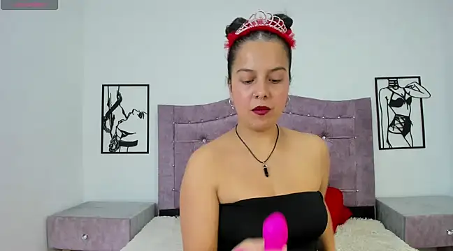 Snapshot of LunaSmitt chatting on 13, 3, 2025 LunaSmitt online show from 13, 3, 2025