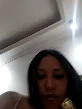 devi black13  online show from 4, 2, 2025