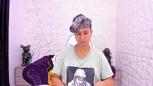 Im Milan Rs online show from 19, 2, 2025