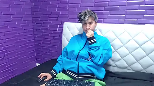 Im Milan Rs online show from 21, 2, 2025