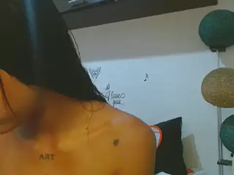 dulcelatina222 online show from 27, 12, 2024