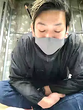 Snapshot of da--------i chatting on 9, 12, 2024 da--------i online show from 9, 12, 2024