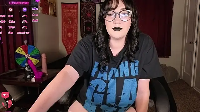 TheGothMilf online show from 25, 6, 2026