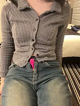 Snapshot of Mei_0906 chatting on 5, 2, 2026 Mei 0906 online show from 5, 2, 2026