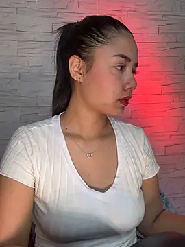  Luana online show from 26, 7, 2026