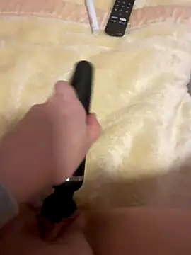 luisa1 online show from 5, 12, 2025