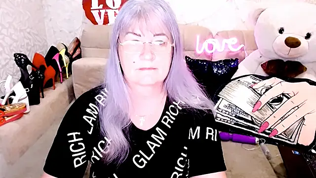 Snapshot of SiberiabBerry chatting on 28, 4, 2026 SiberiabBerry online show from 28, 4, 2026