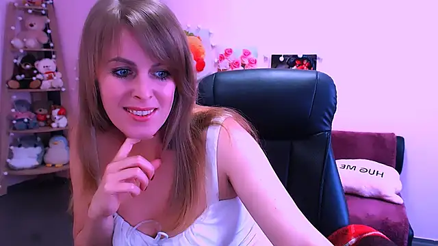 Hot Milady online show from 3, 3, 2026