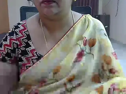 Snapshot of Naughty_Nityaa chatting on 11, 2, 2025 Naughty Nityaa online show from 11, 2, 2025