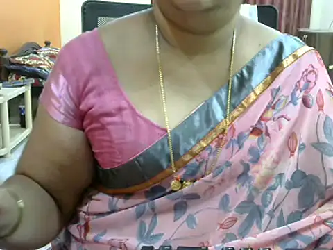 Snapshot of Naughty_Nityaa chatting on 21, 2, 2025 Naughty Nityaa online show from 21, 2, 2025