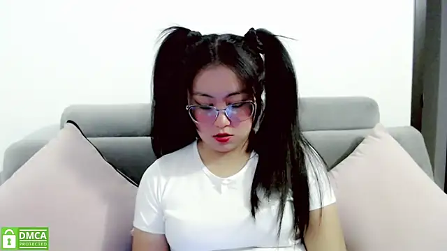 Snapshot of mariana_katto chatting on 11, 12, 2024 mariana katto online show from 11, 12, 2024