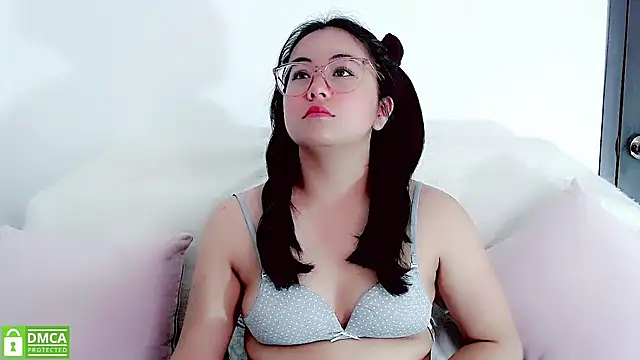 Snapshot of mariana_katto chatting on 13, 3, 2025 mariana katto online show from 13, 3, 2025