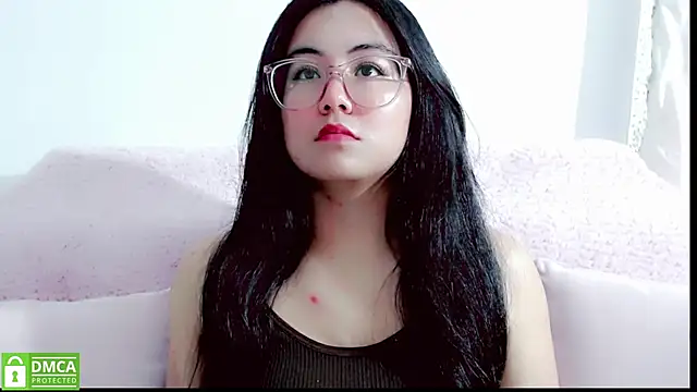 Snapshot of mariana_katto chatting on 14, 11, 2025 mariana katto online show from 14, 11, 2025