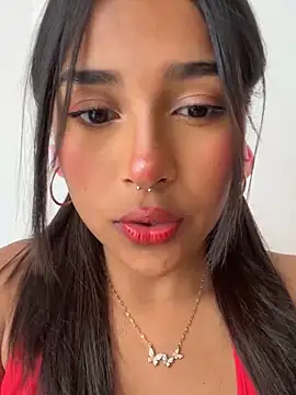 Snapshot of Mariangel_11 chatting on 4, 1, 2025 Mariangel 11 online show from 4, 1, 2025