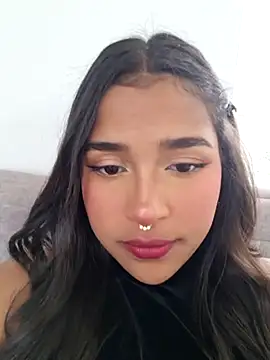 Snapshot of Mariangel_11 chatting on 14, 2, 2025 Mariangel 11 online show from 14, 2, 2025