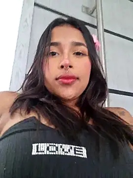 Snapshot of Mariangel_11 chatting on 22, 2, 2025 Mariangel 11 online show from 22, 2, 2025