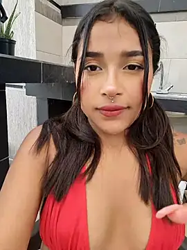 Snapshot of Mariangel_11 chatting on 24, 2, 2025 Mariangel 11 online show from 24, 2, 2025