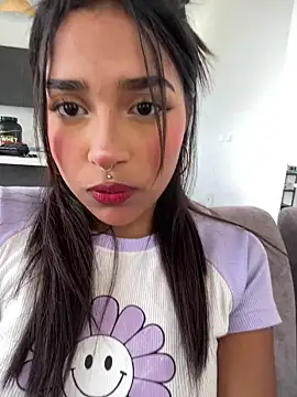 Snapshot of Mariangel_11 chatting on 9, 3, 2025 Mariangel 11 online show from 9, 3, 2025