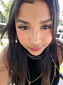 Snapshot of Mariangel_11 chatting on 11, 9, 2025 Mariangel 11 online show from 11, 9, 2025