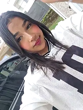 Snapshot of Mariangel_11 chatting on 14, 10, 2025 Mariangel 11 online show from 14, 10, 2025