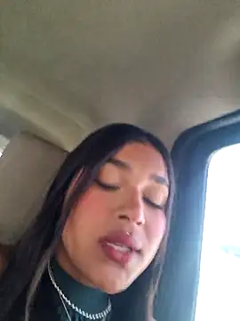 Snapshot of Mariangel_11 chatting on 20, 10, 2025 Mariangel 11 online show from 20, 10, 2025