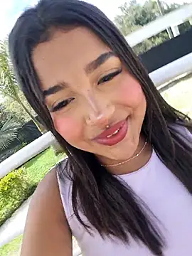 Snapshot of Mariangel_11 chatting on 25, 10, 2025 Mariangel 11 online show from 25, 10, 2025