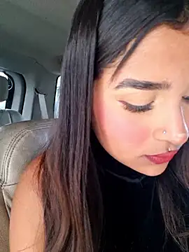 Snapshot of Mariangel_11 chatting on 29, 10, 2025 Mariangel 11 online show from 29, 10, 2025