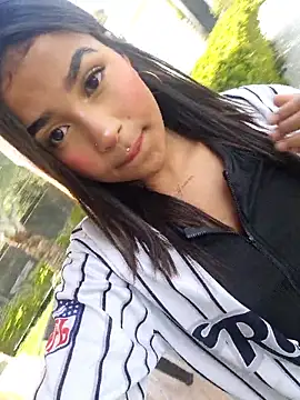 Snapshot of Mariangel_11 chatting on 30, 10, 2025 Mariangel 11 online show from 30, 10, 2025