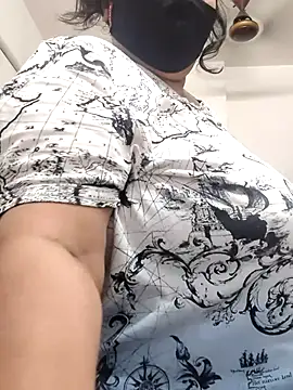 Snapshot of zeepe19 chatting on 16, 9, 2025 zeepe19 online show from 16, 9, 2025