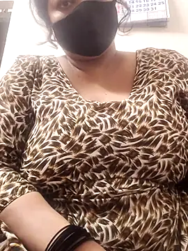 Snapshot of zeepe19 chatting on 5, 10, 2025 zeepe19 online show from 5, 10, 2025