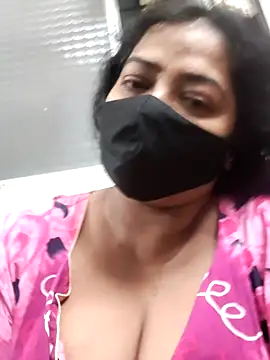 Snapshot of zeepe19 chatting on 16, 10, 2025 zeepe19 online show from 16, 10, 2025