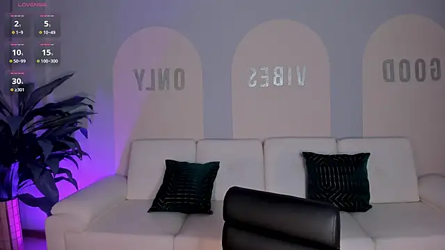 ValeriaRoldanX online show from 1, 7, 2026