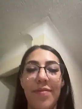 Snapshot of StaceyJones1 chatting on 28, 2, 2025 StaceyJones1 online show from 28, 2, 2025