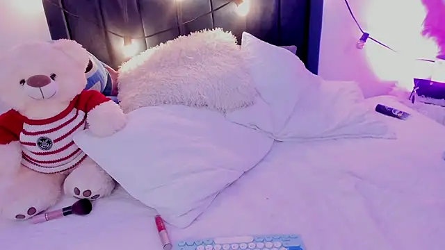 CamiloDoumit online show from 17, 2, 2025