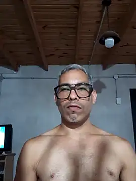 Boy-Bug online show from 3, 1, 2025