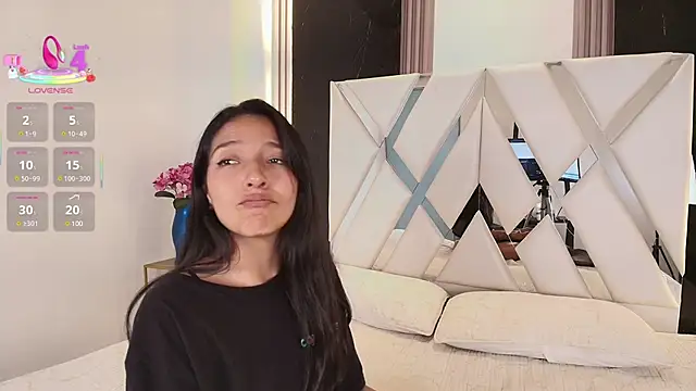 Snapshot of Valery_wang chatting on 2, 3, 2025 Valery wang online show from 2, 3, 2025