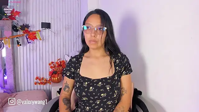Snapshot of Valery_wang chatting on 12, 10, 2025 Valery wang online show from 12, 10, 2025